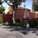 Casa Familiar cerca de la playa con piscina compartida