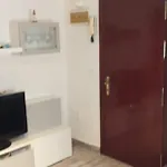Piso en zona Varela