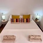 Gatu Premium Villa Flamenca , Preferente Mayores De 25 Anos Y Familias