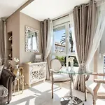 Luxury Yacht Suite Cadiz