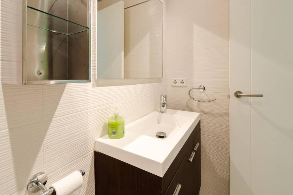 Apartamento Las Brisas Apartment *
