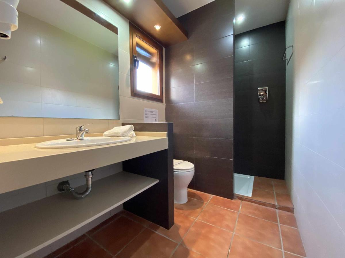 Casa Familiar Cerca De La Playa Con Piscina Compartida * Cádiz