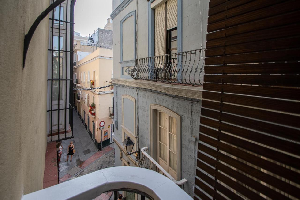 Sagasta 1750 - Center * Cádiz