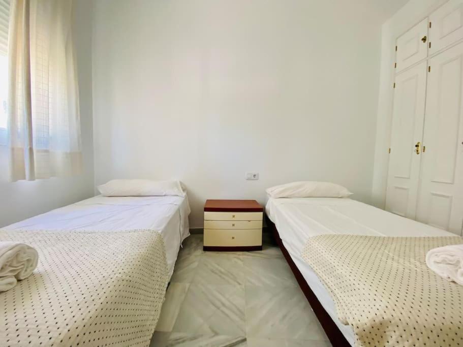 Palacio Playa Y Piscina Grupo Ac Gestion Holiday home Cadiz