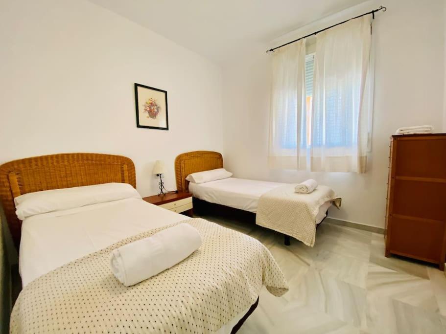 Palacio Playa Y Piscina Grupo Ac Gestion Holiday home Cadiz