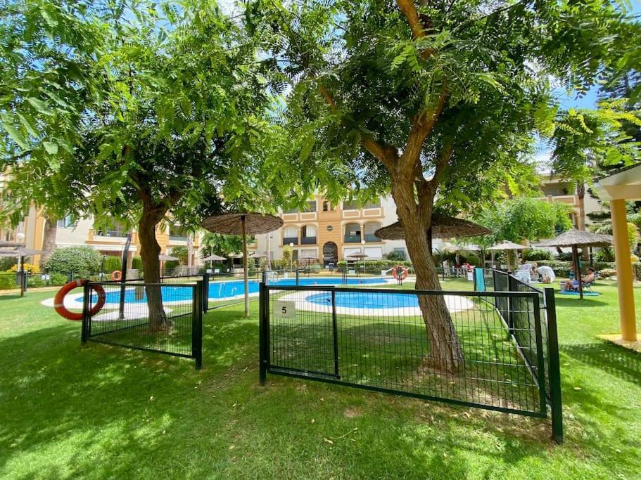 Palacio Playa Y Piscina Grupo Ac Gestion * Cadiz