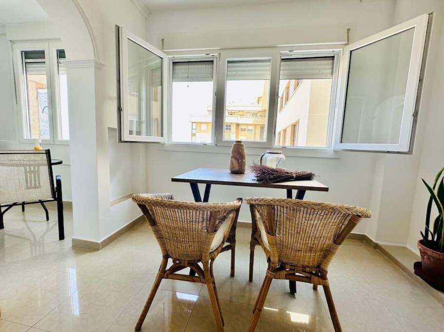 A Pie De Playa. Apartment Cadiz
