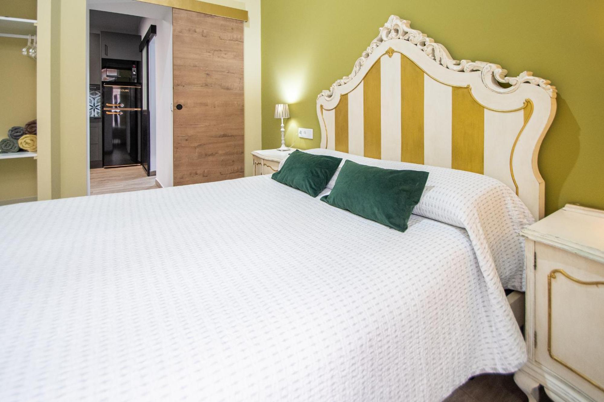 Caleta Apartment *