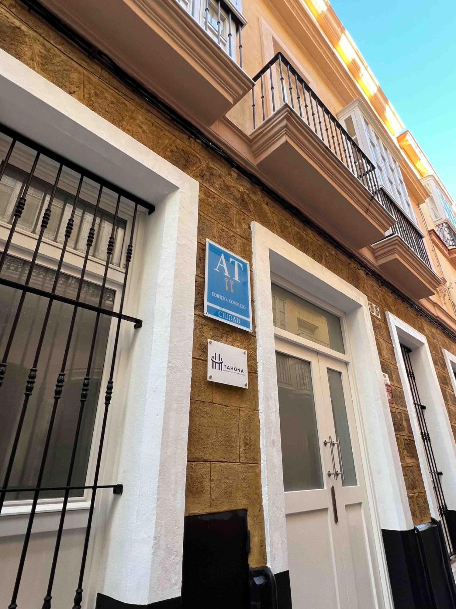 La Tahona Apartment *