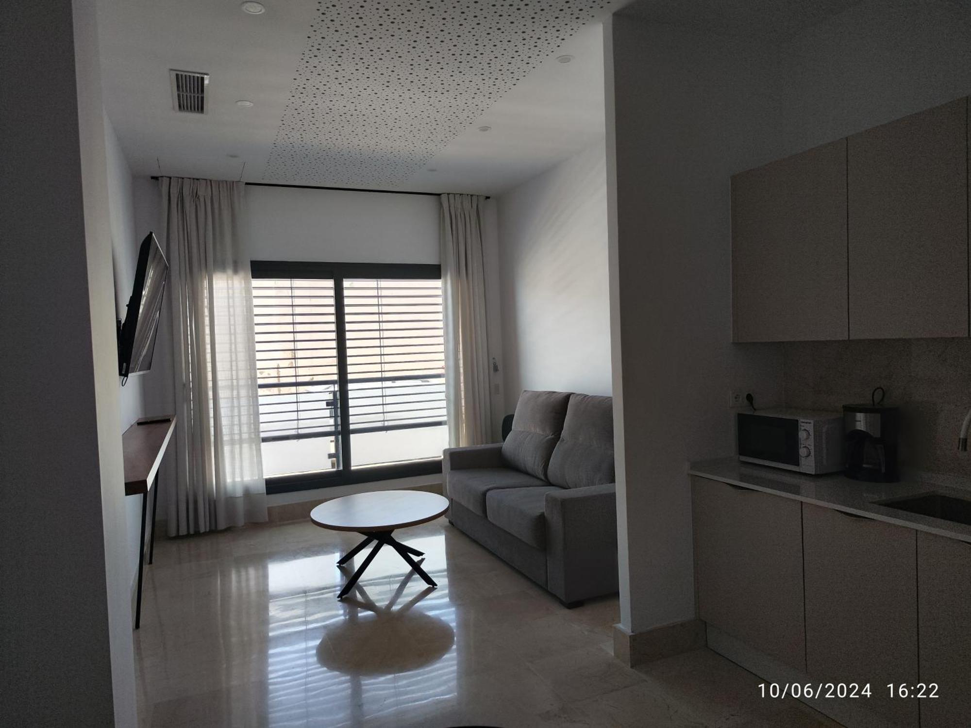 Luxury Playa Victoria Apartment *