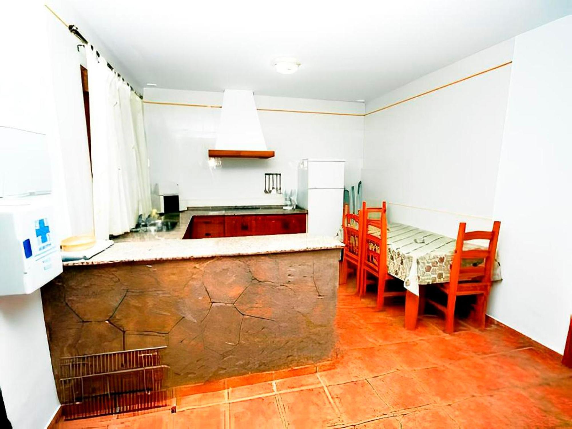 Apartment Con Piscina Compartida Y Jardin Privado *