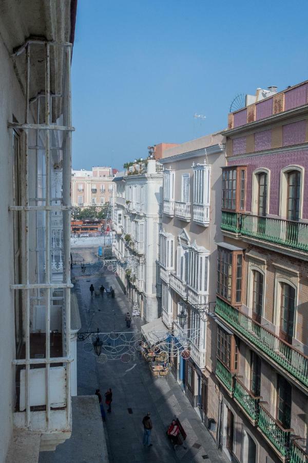 La Galeria De San Antonio * Cádiz
