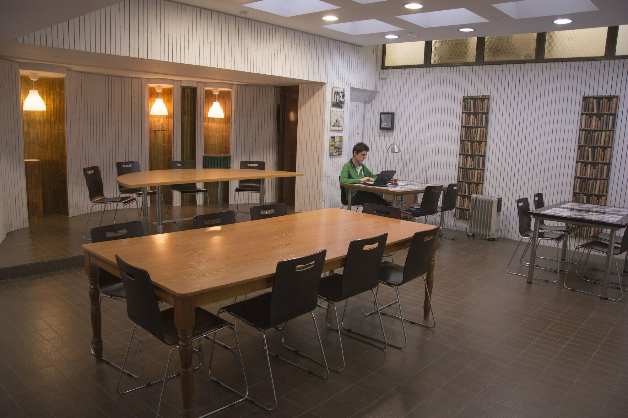 Residencia De Estudiantes Centro Apartment