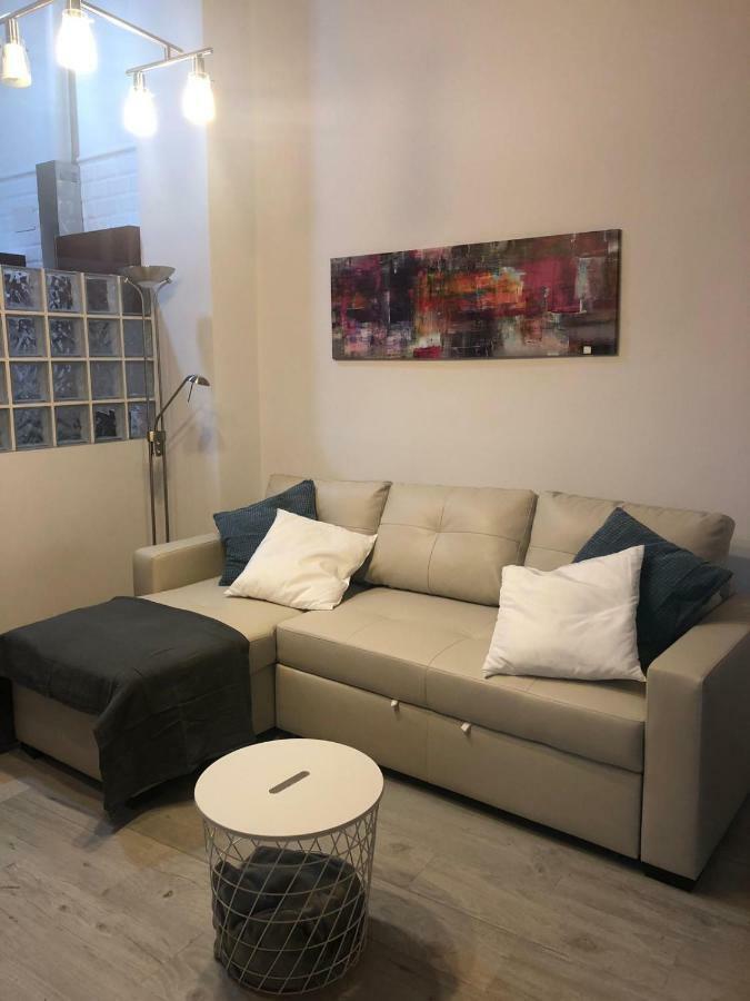 Loft Silvia, Centro Apartment