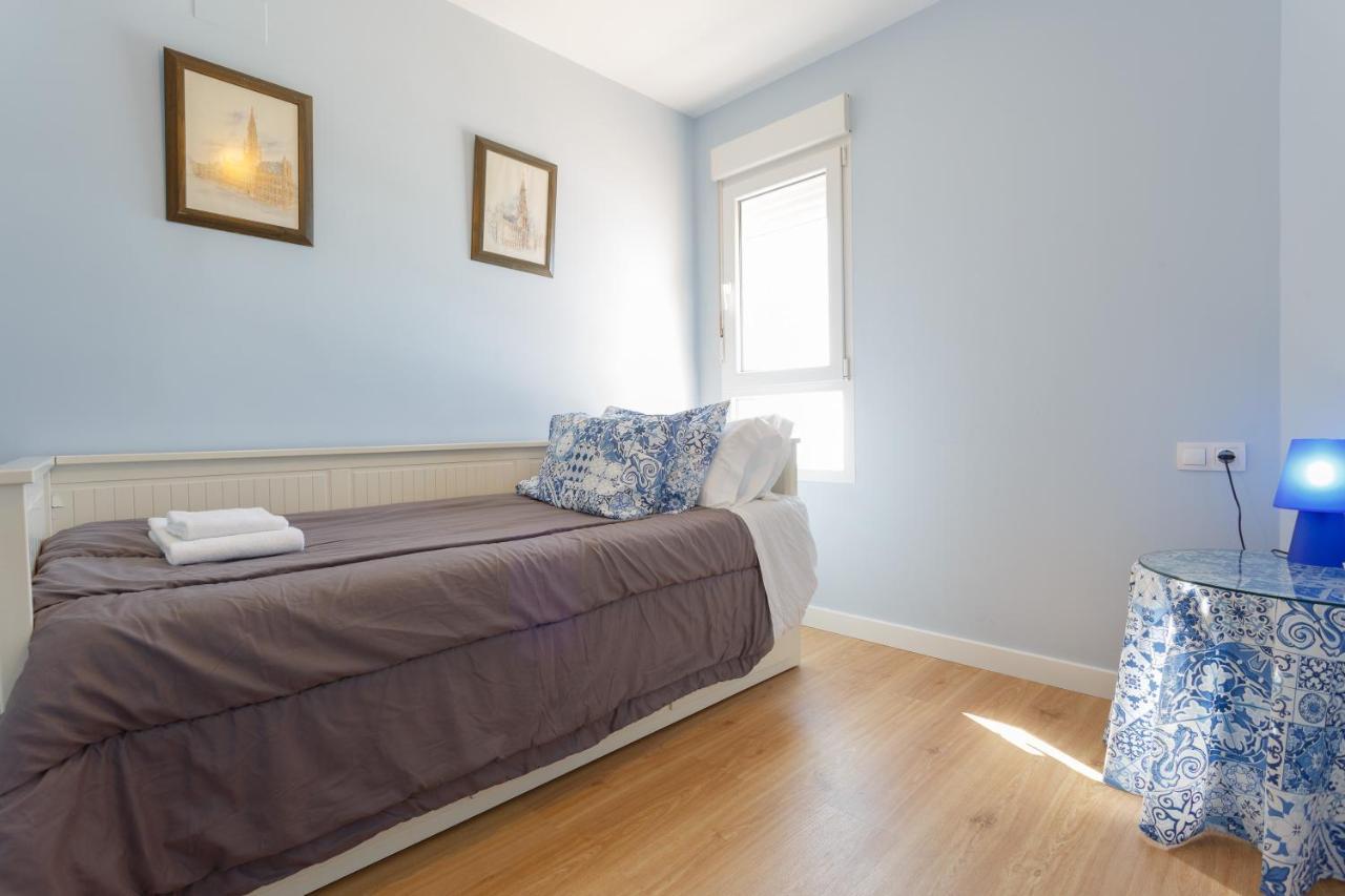 Apartment Gaviota Family Free Parking By Cadiz4rentals *