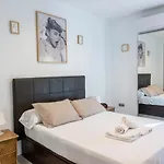 Estudio Plaza Mina -WIFI-PETFRIENDLY-ECOFRIENDLY