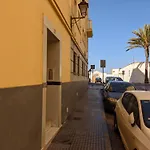 Puerta De La Caleta