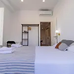 Apartamentos La Cruz Verde