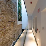 Villar Suites By Cadiz4Rentals