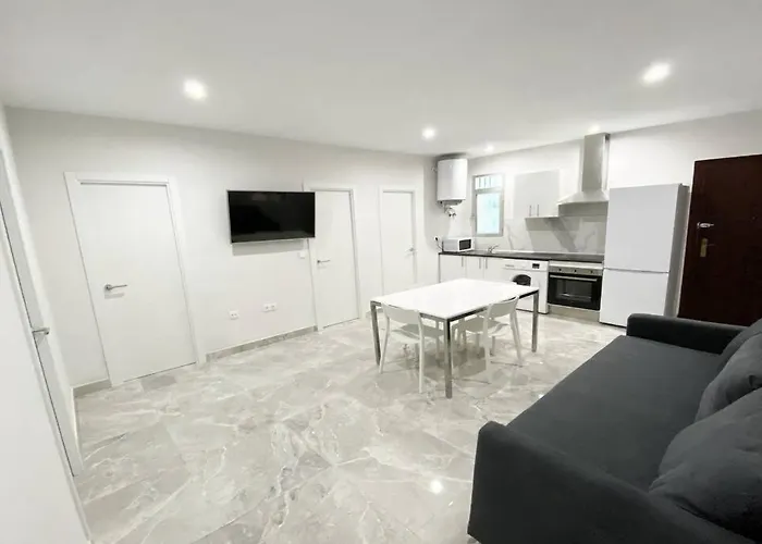 Apartamento Duque de Nájera (playa la Caleta)