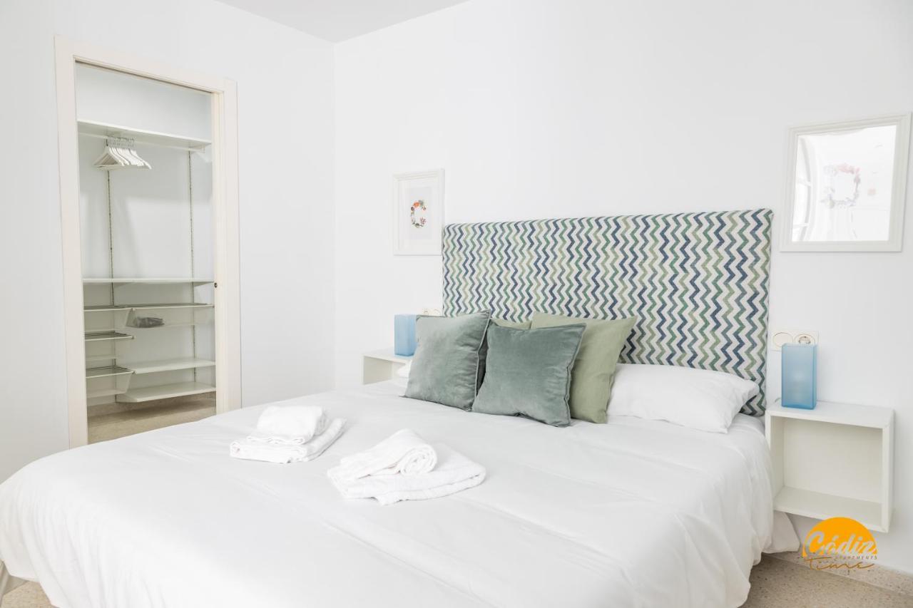 By Time Apartment Cadiz
