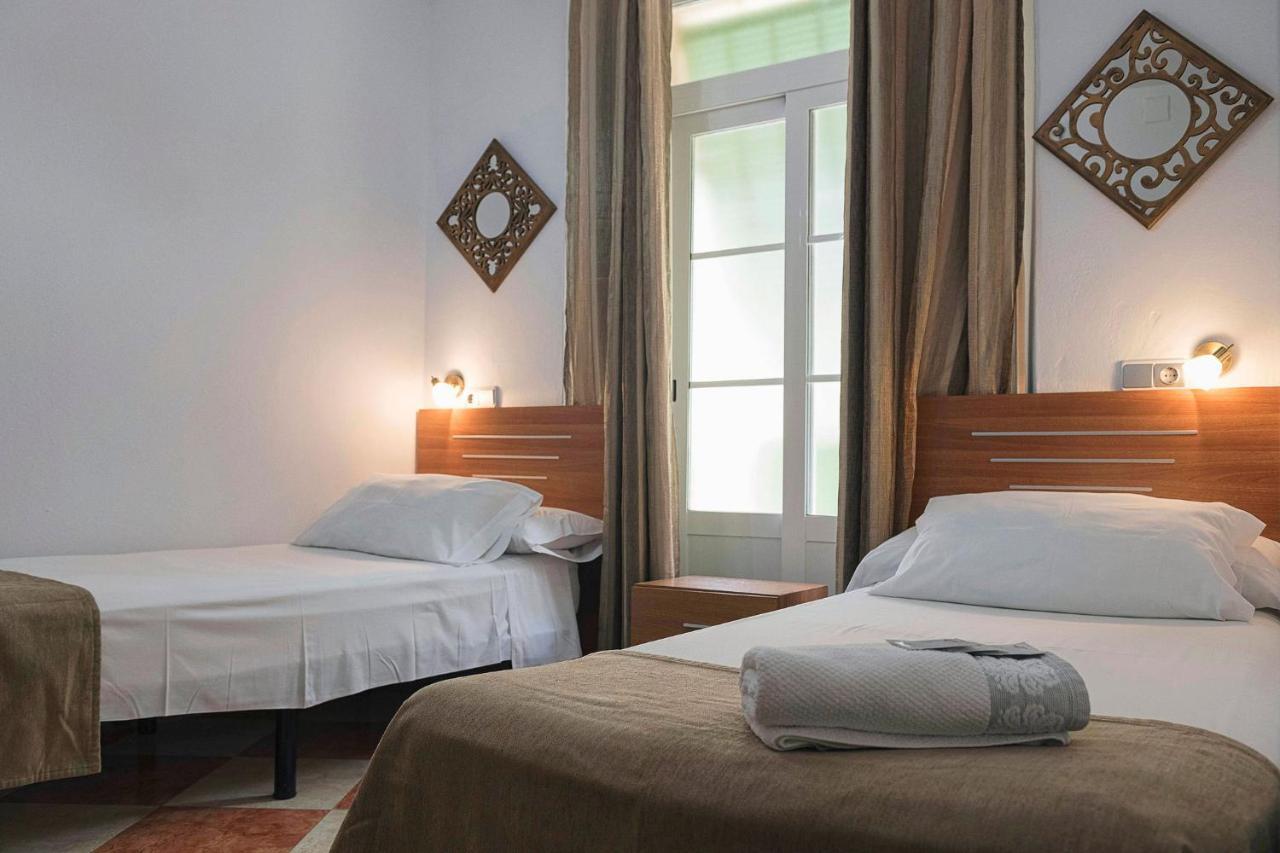 Guest house Colon *
