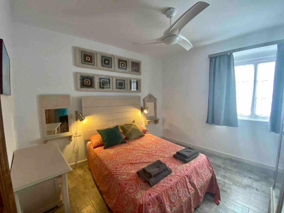 Apartamento Anticuario En El Teatro Falla Cádiz