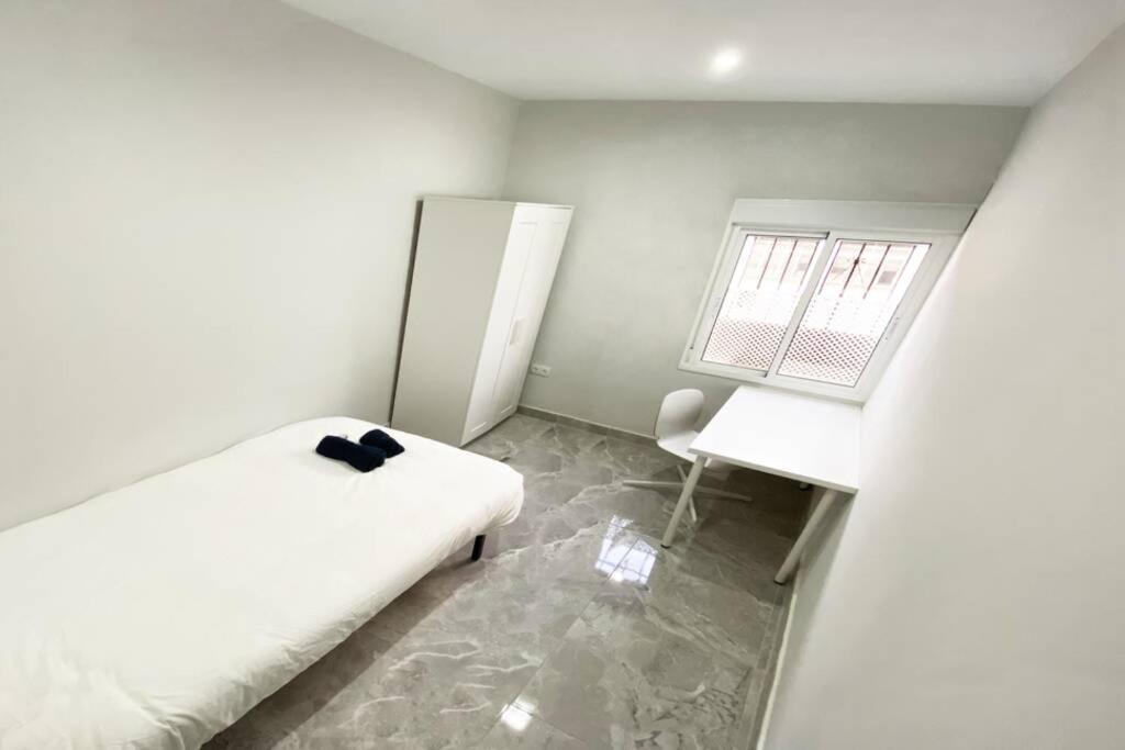 Apartamento Apartamento Duque de Nájera (playa la Caleta)