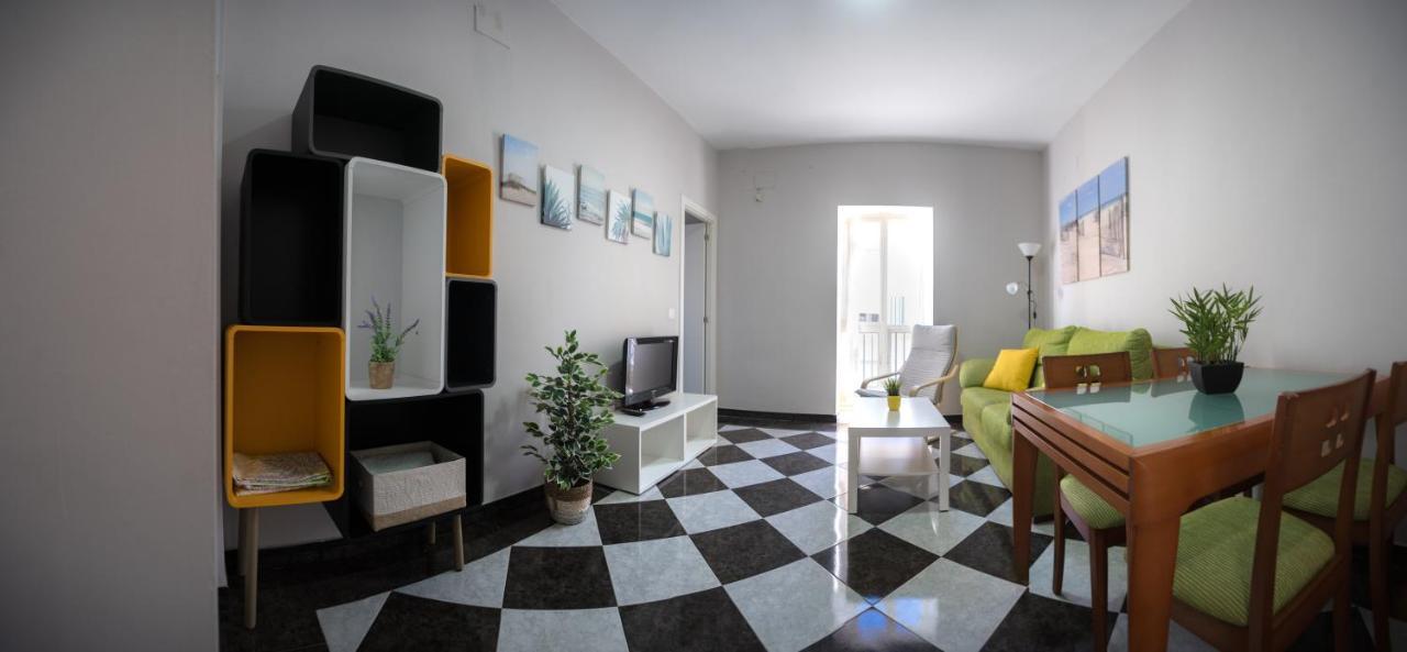 Caleta Basic Ha Apartamento