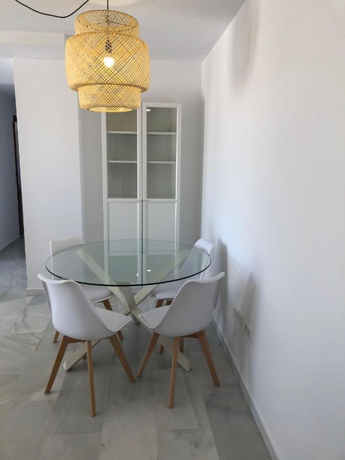 Apartment Atico 1 Con Terraza En Calle Vicente Aleixandre Cadiz