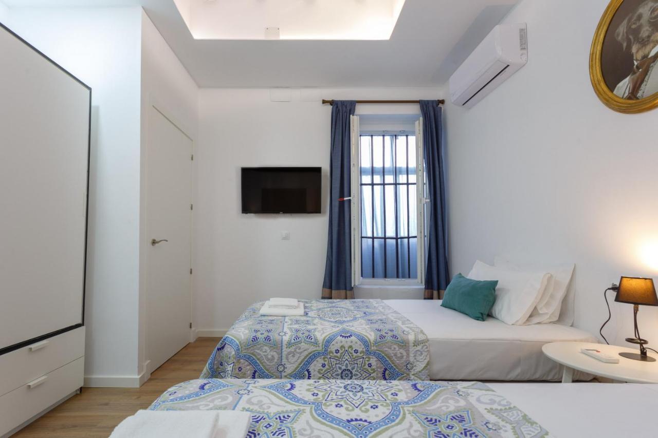 Tacita Family By Cadiz4rentals