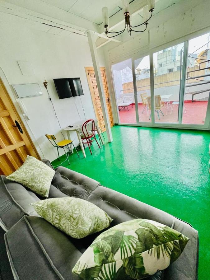 La Casa Del ático Gorila