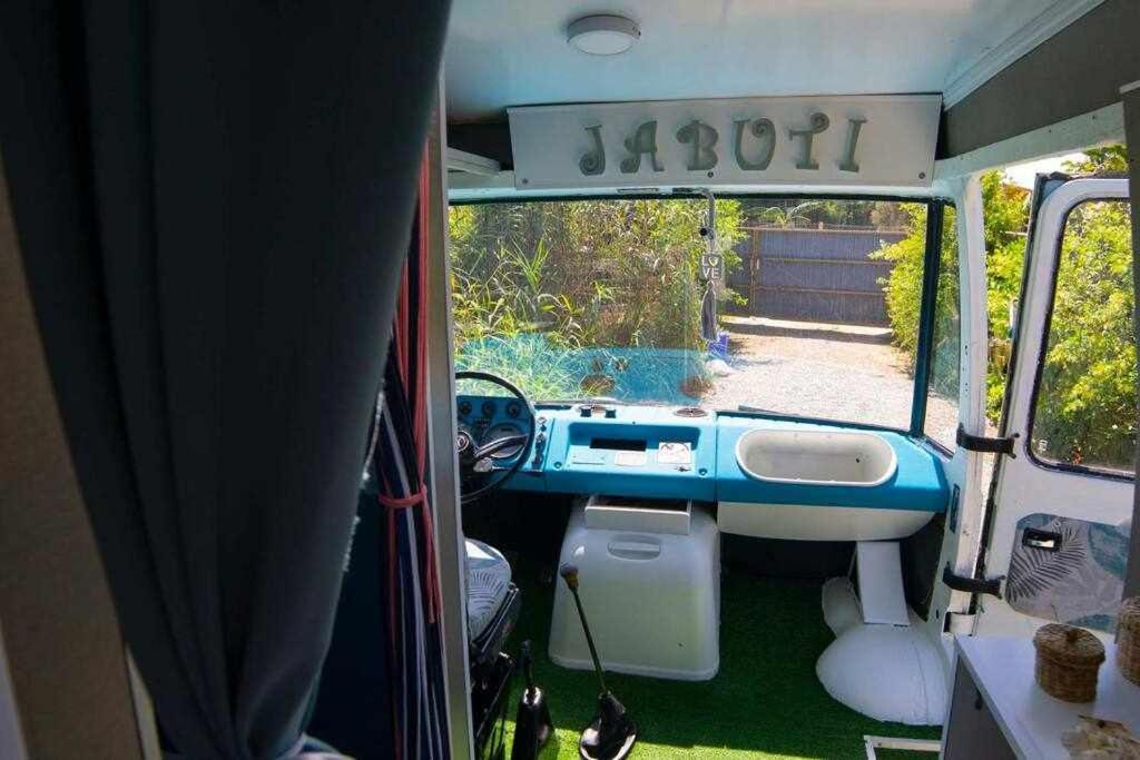 Jabuti Autocaravana Con Porche Y Aparcamiento Camping Cádiz