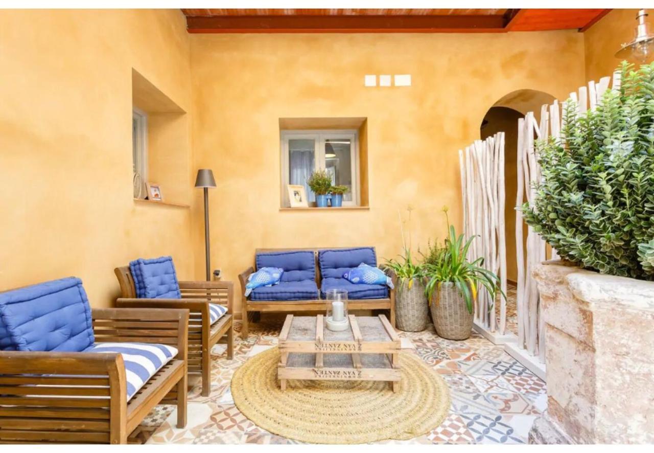 Patio-caleta By Cadiz4rentals * Cadiz