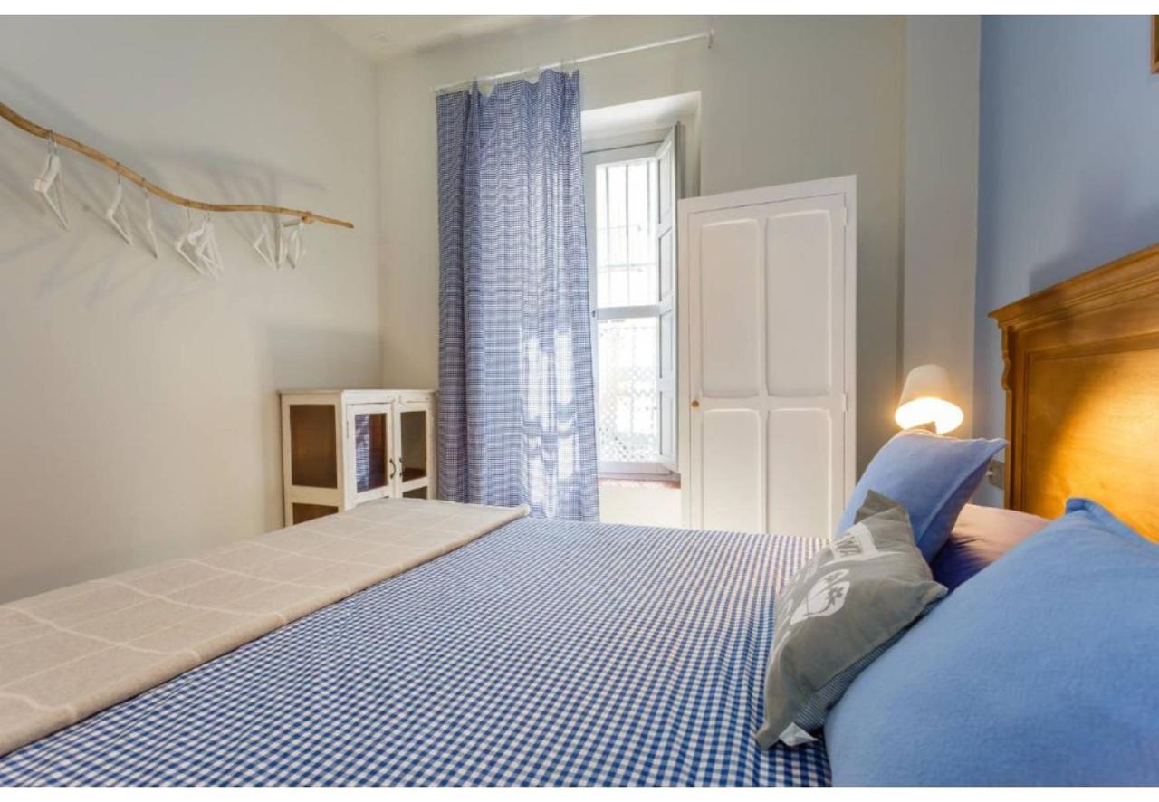 Patio-caleta By Cadiz4rentals Apartment *