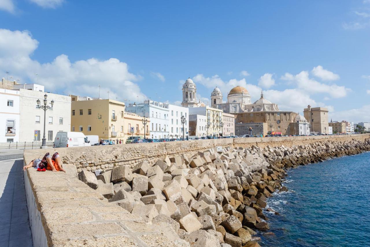 Patio-caleta By Cadiz4rentals Apartment Cadiz