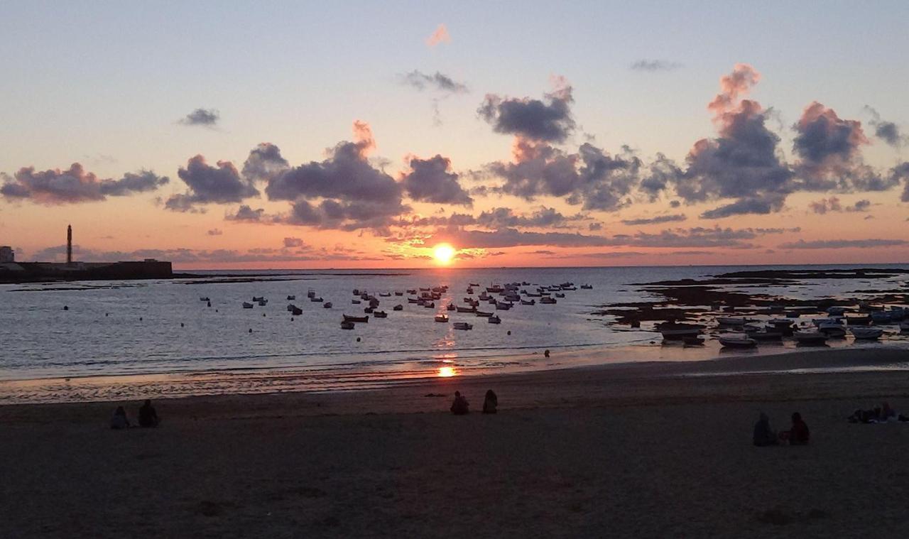 Patio-caleta By Cadiz4rentals * Cadiz