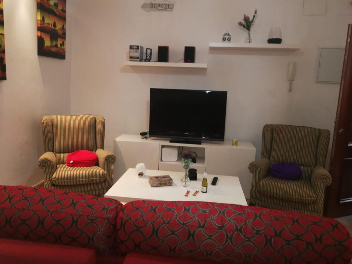 Muelle 1 Apartment Cadiz