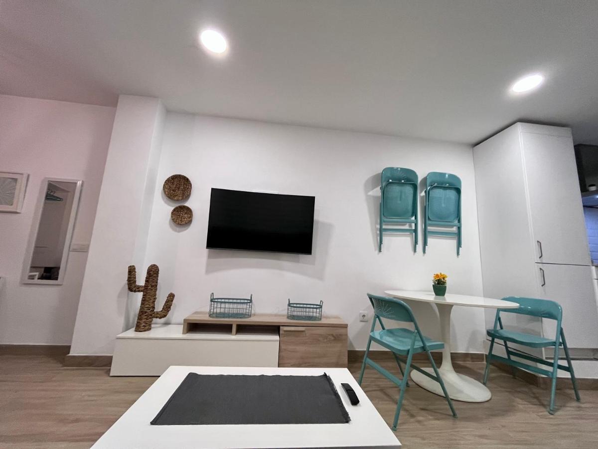 Apartamento Gatu Paraguay , Preferente Mayores 21 Anos Y Familias *