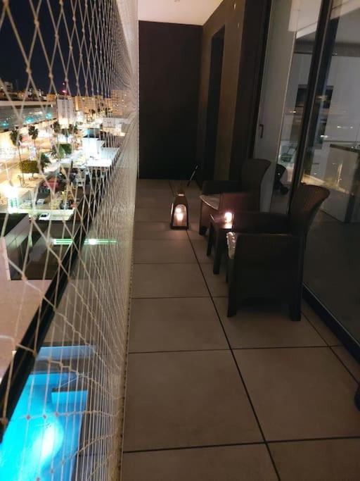 Torre D'arenas, Playa Victoria, Piscina Y Parking Apartment *