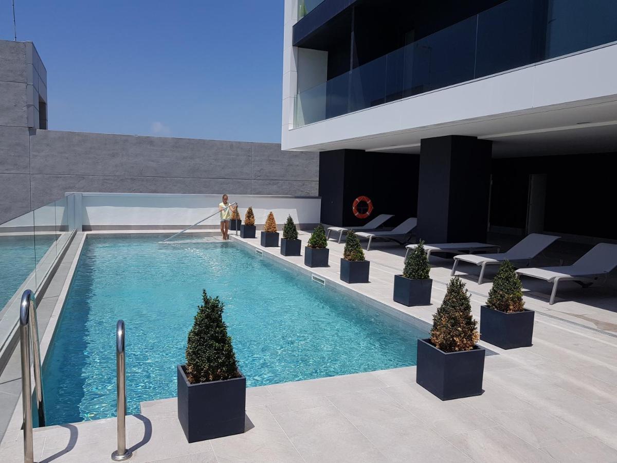 Apartment Torre D'arenas, Playa Victoria, Piscina Y Parking Cadiz