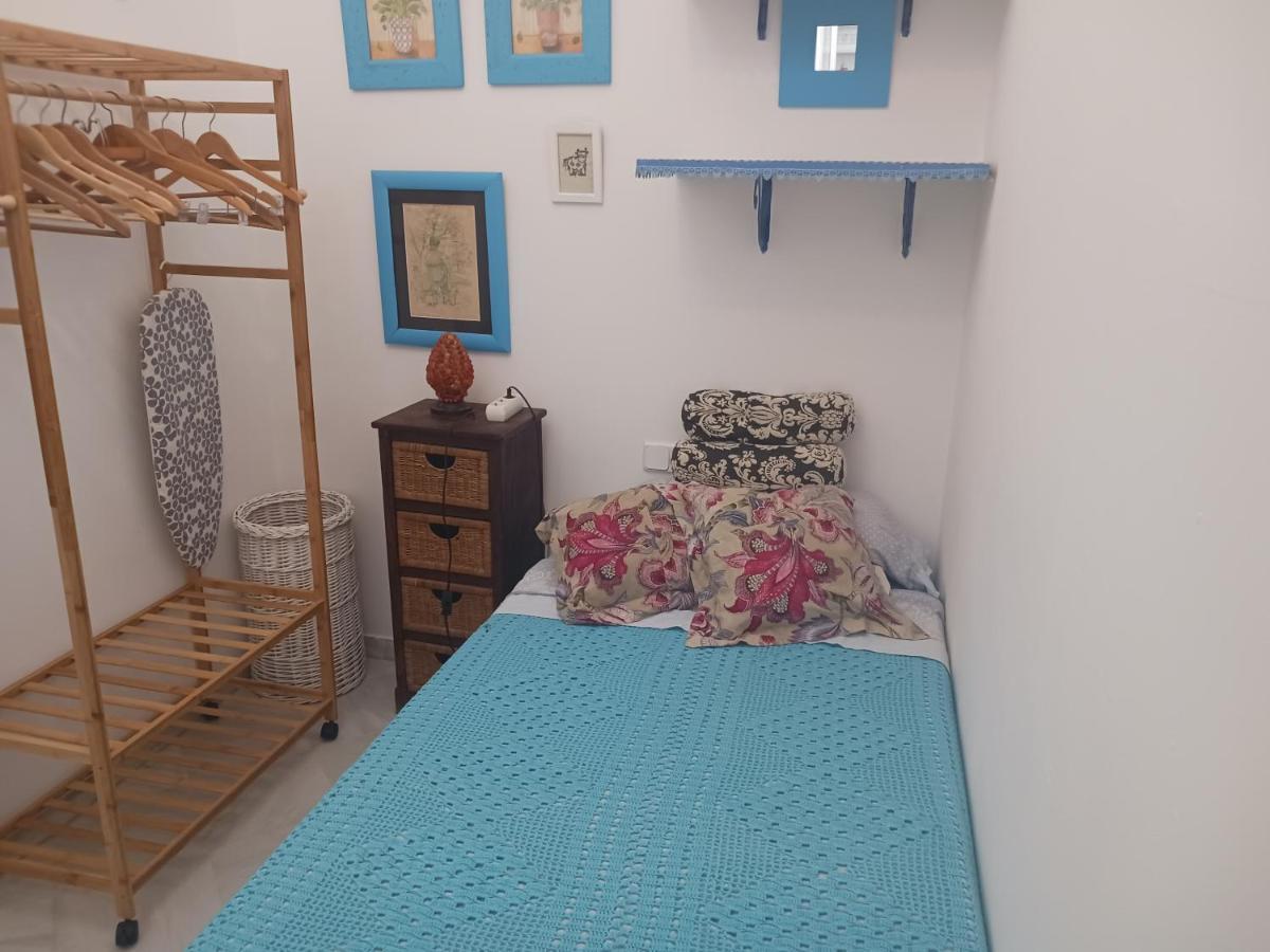 Homestay Privada Con Bano. *