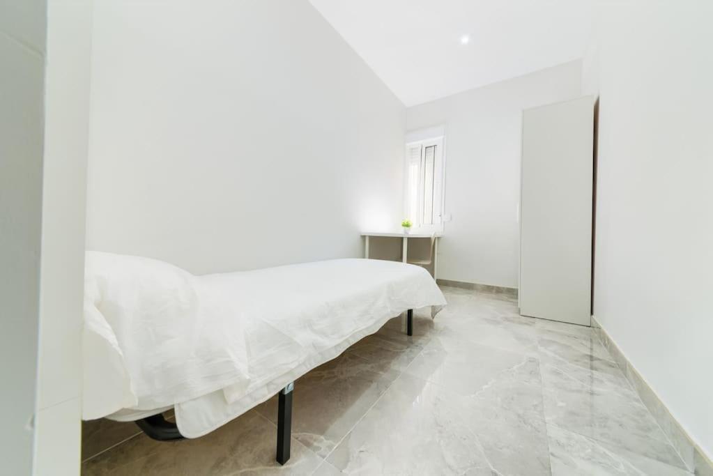 Apartamento Duque De Najera Apartment *