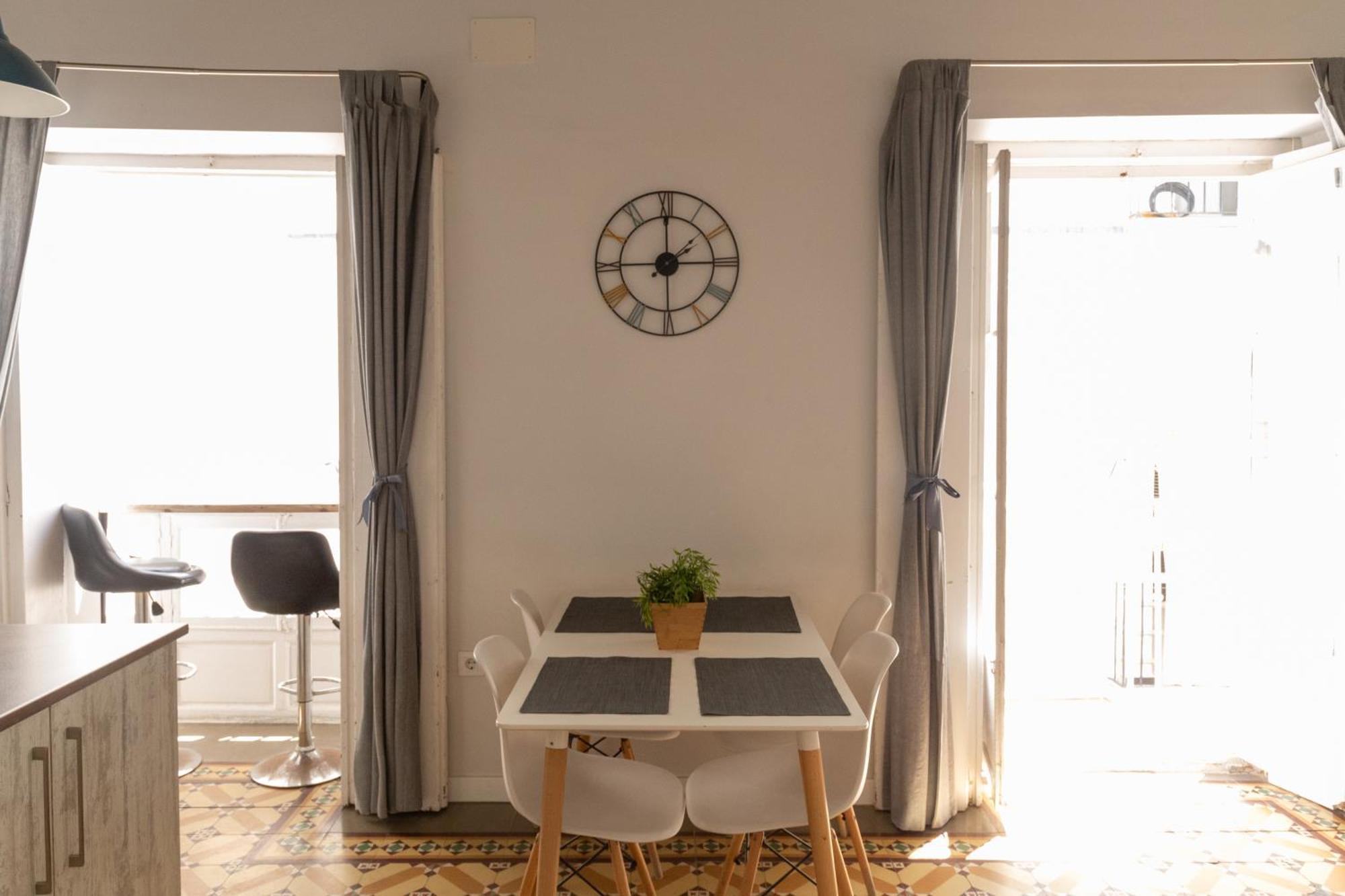The Traveller`s House Levante En El Corazón De Wifi Apartamento