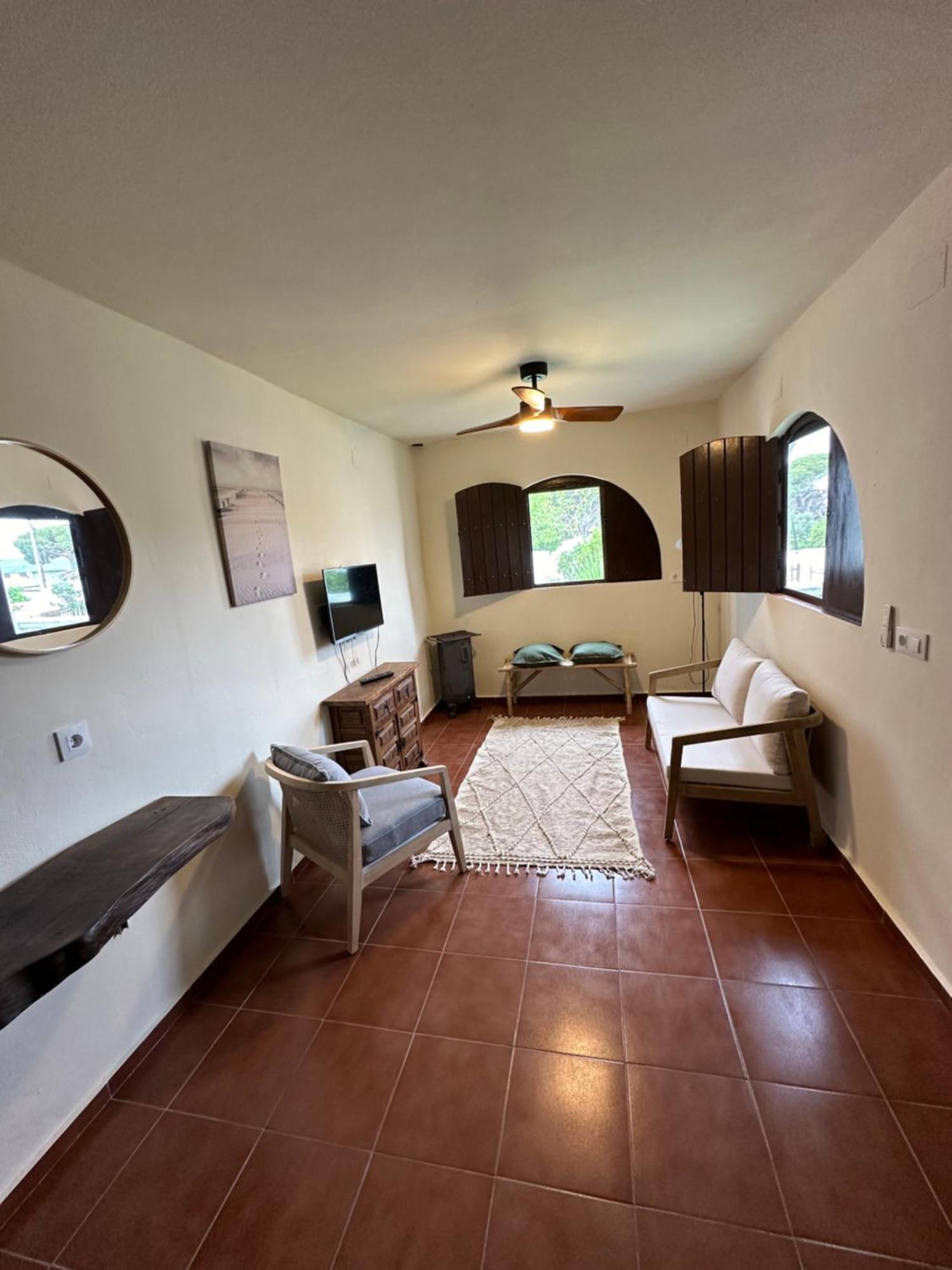 Paraiso De La Luz 7 Bedrooms, Swimming Pool & 4 Bathrooms * Cádiz