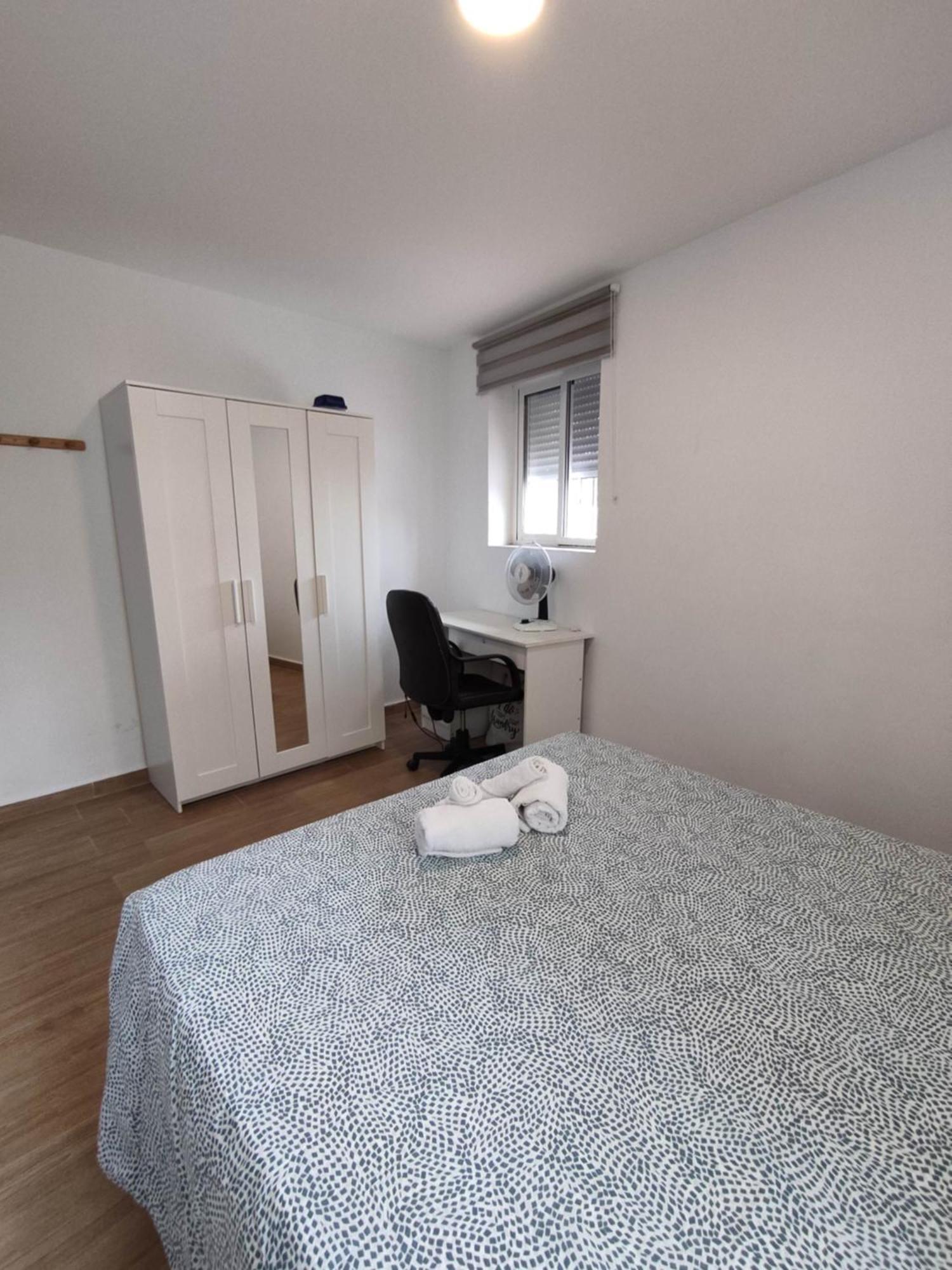 Puerta De La Caleta Apartamento