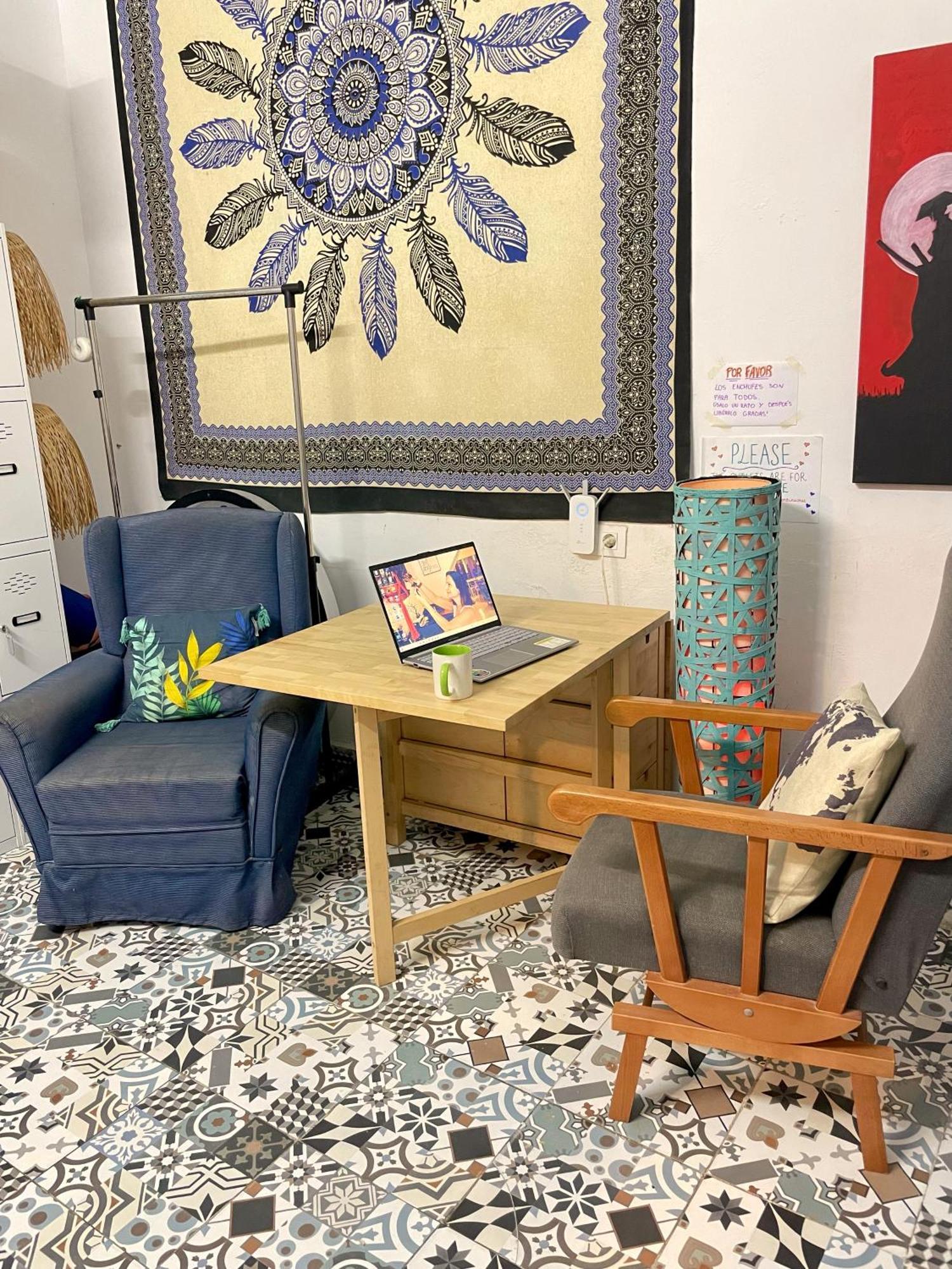 Hostel Rosa De Vientos Cadiz