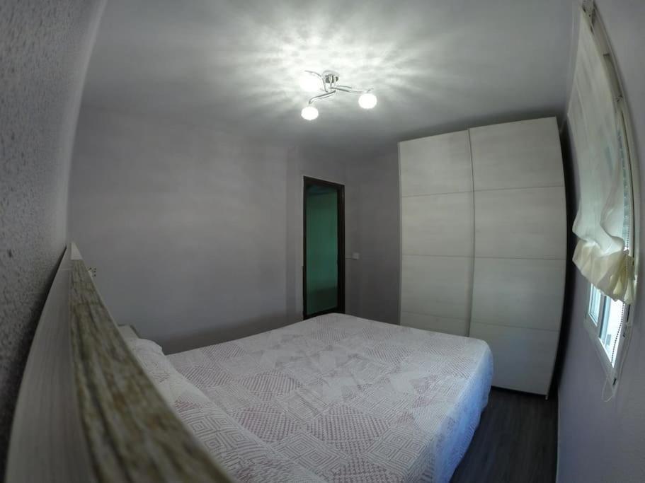 Apartment A 5 Min De La Playa Victoria Y Del Htal Pta Mar Cadiz