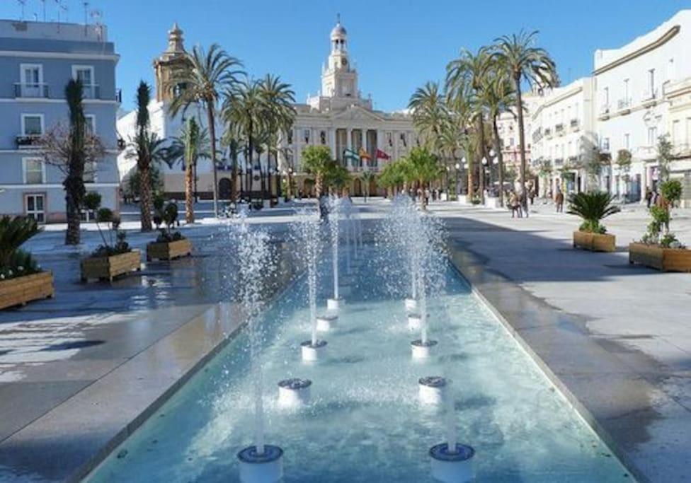 Apartment A 5 Min De La Playa Victoria Y Del Htal Pta Mar Cadiz
