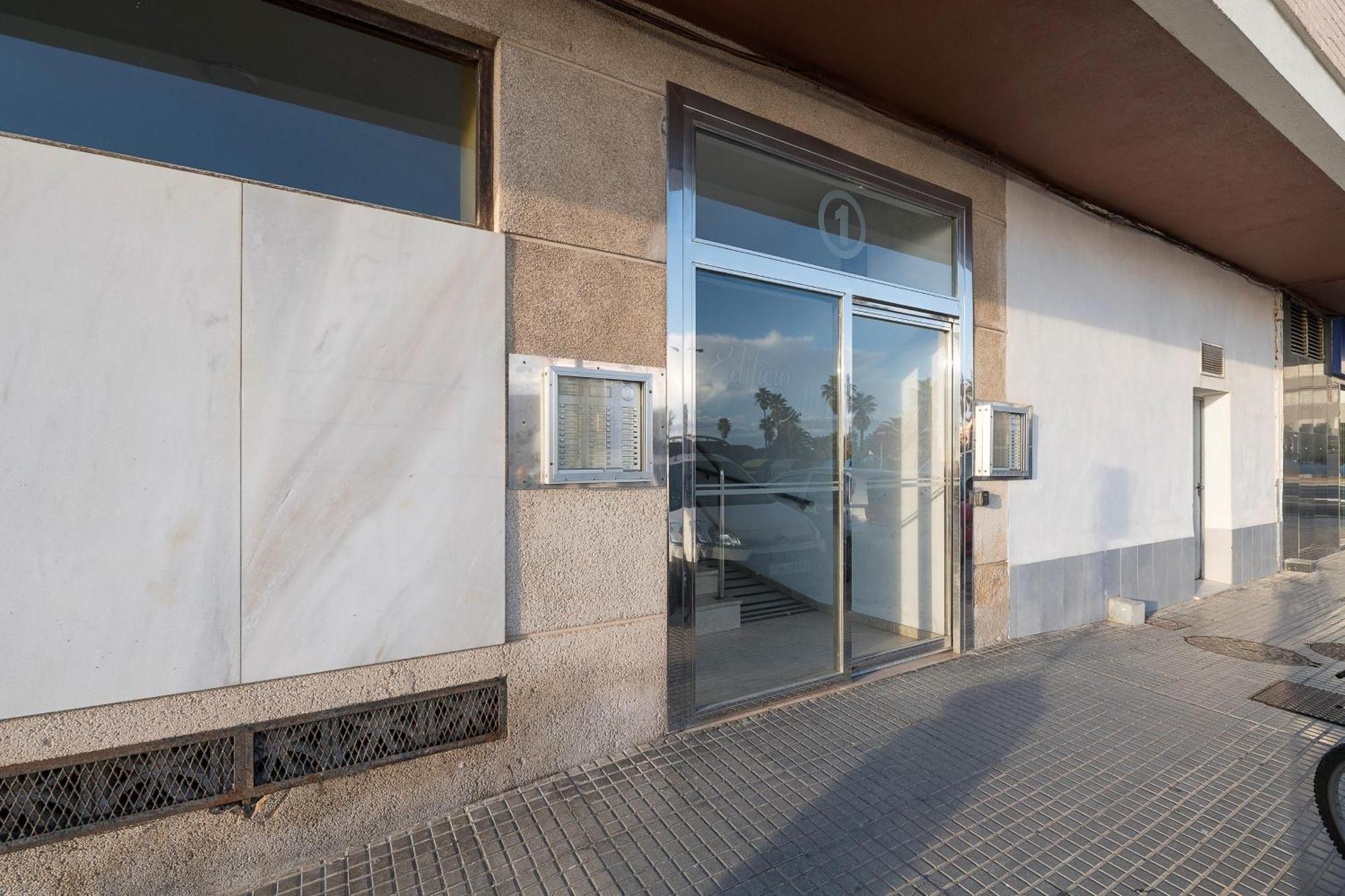 El Mirador 1 *